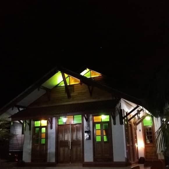 Anjung Nor Muslim Homestay ドゥングン エクステリア 写真