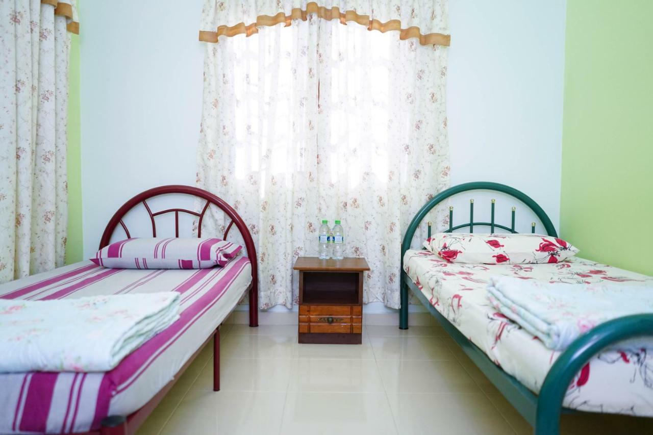 Anjung Nor Muslim Homestay ドゥングン エクステリア 写真