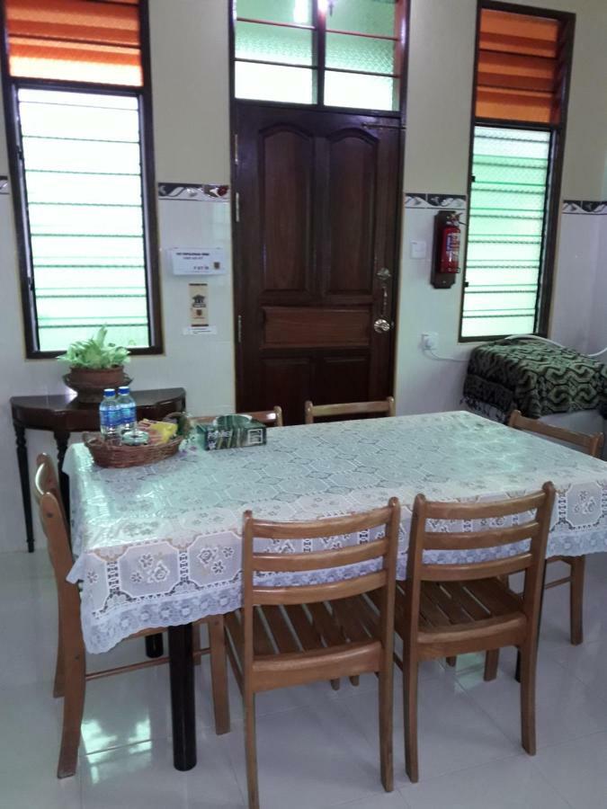 Anjung Nor Muslim Homestay ドゥングン エクステリア 写真